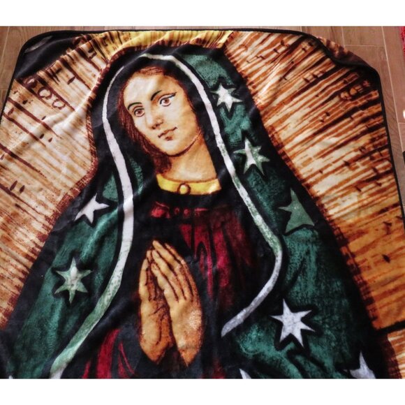 Northwest Blanket Blessed Mary 60"x50" Throw Our Lady Of Guadalupe Madonna - Picture 2 of 7